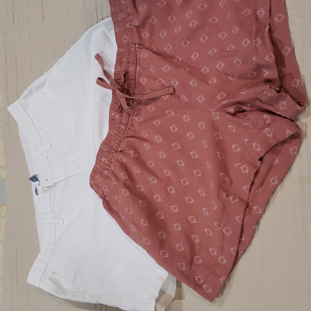 Old Navy Shorts Bundle - White and Print